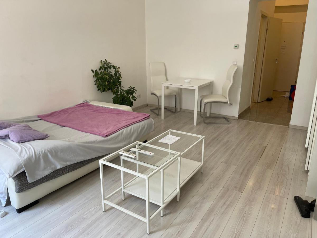 Hutteldorf Apartment Vienna Exterior photo